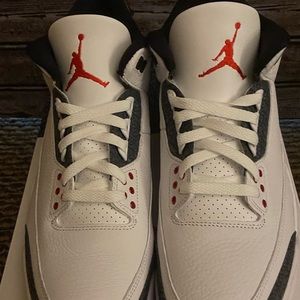 JORDAN 3 Retro SE